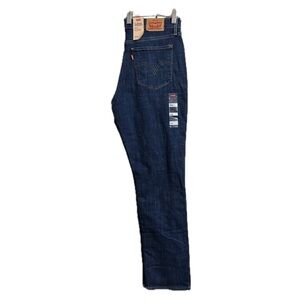 NWT! Super Cute! Levi’s Women’s Jeans Classic Straight Size 10 Medium